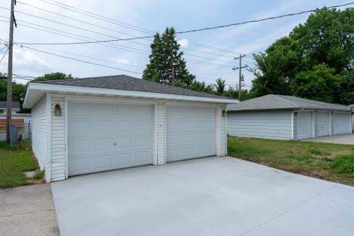 1429 & 1431 16 1/2 Street S, Fargo, ND 58103