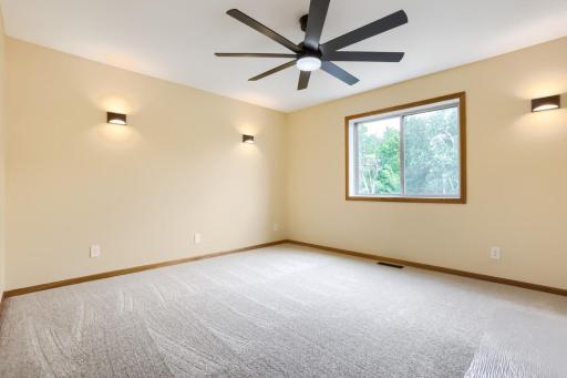 22541 Monroe Street NE, East Bethel, MN 55011