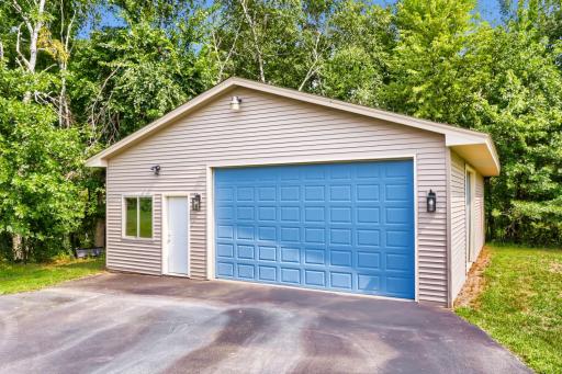 22541 Monroe Street NE, East Bethel, MN 55011