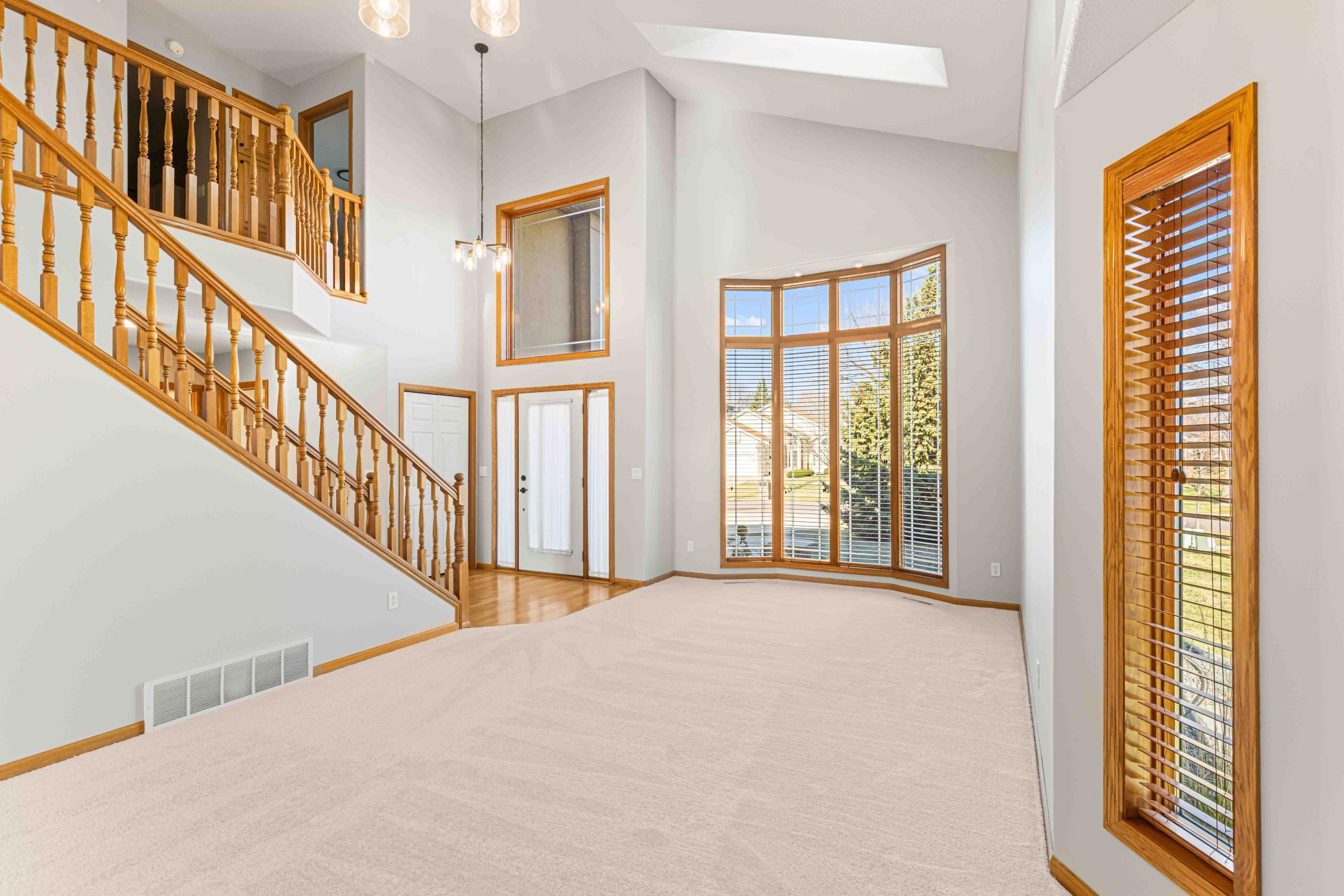 Double Volume Living Room Ceilings