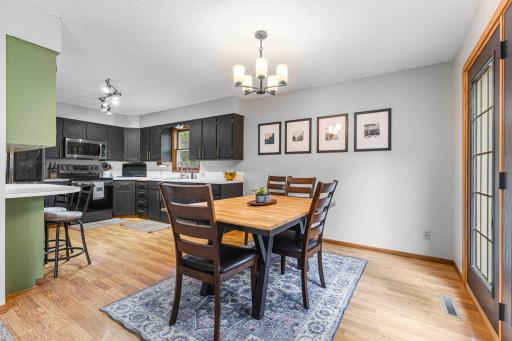 Dining to Kitchen