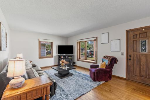 856 Maple Street NE, Spring Lake Park, MN 55432