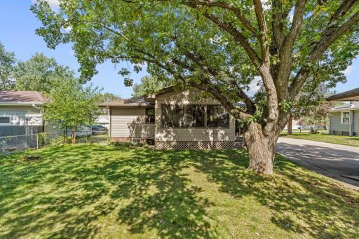 856 Maple Street NE, Spring Lake Park, MN 55432