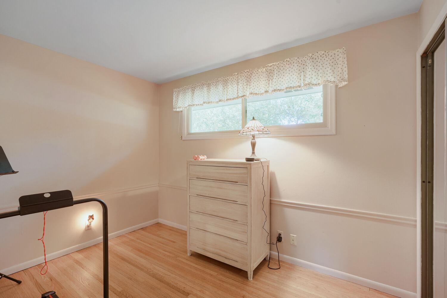 9242 15th Ave S - Web Quality - 021 - 21 Bedroom.jpg