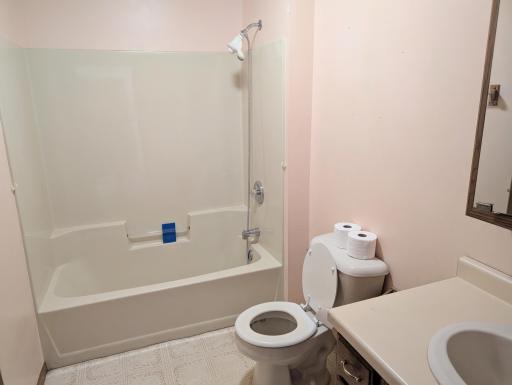 bathroom 1.jpg