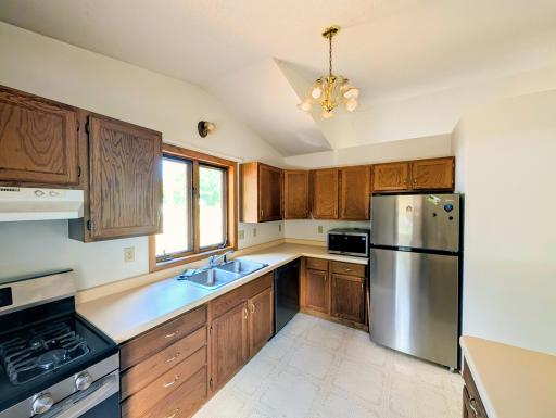 Kitchen pic.jpg