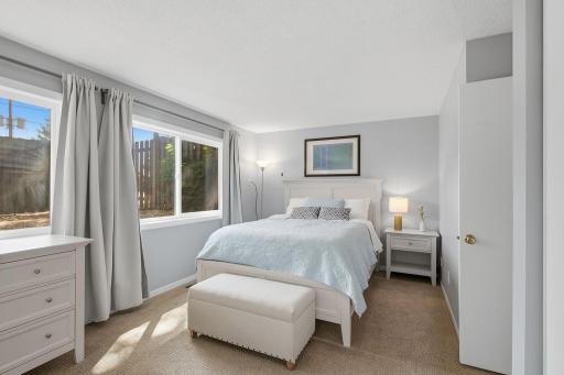 31-web-or-mls-2313_W_Territorial_Rd_201_Saint_Paul_MN_029.jpg