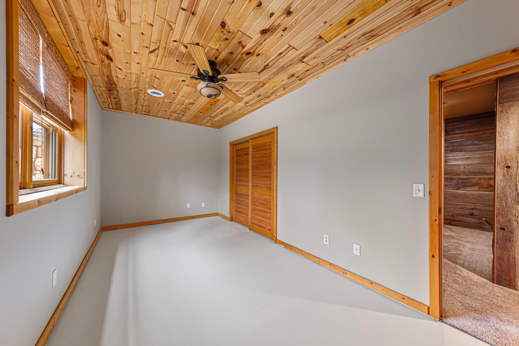 Lower Bedroom Detail