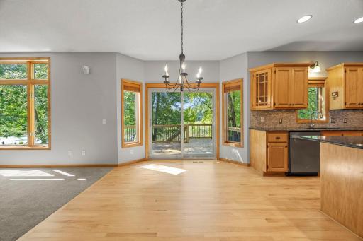29-web-or-mls-18462 Gladstone Blvd N-119.jpg