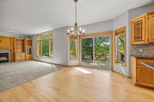30-web-or-mls-18462 Gladstone Blvd N-124.jpg