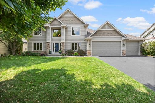 9-web-or-mls-18462 Gladstone Blvd N-9.jpg