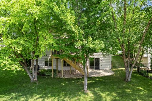 84-web-or-mls-18462 Gladstone Blvd N-393.jpg