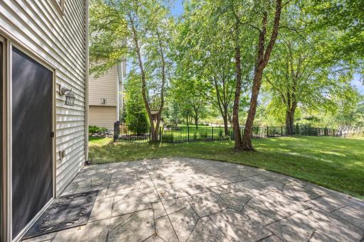 82-web-or-mls-18462 Gladstone Blvd N-49.jpg