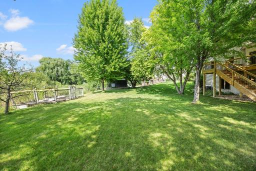 83-web-or-mls-18462 Gladstone Blvd N-34.jpg