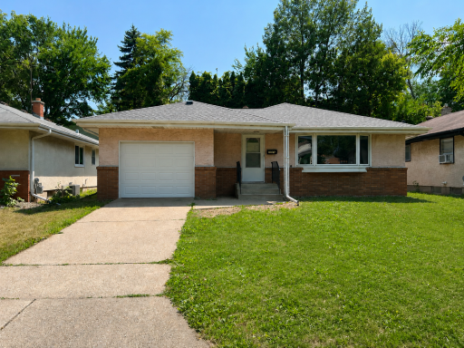 1600 Suburban Avenue, Saint Paul, MN 55106