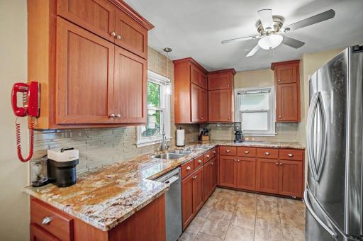 1595 Maywood Street, Saint Paul, MN 55117