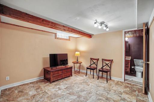 1595 Maywood Street, Saint Paul, MN 55117