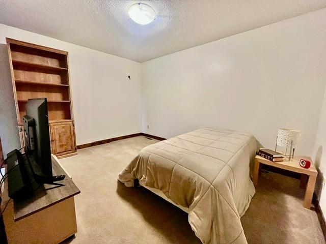 20-2ed_room_img_4056.jpg
