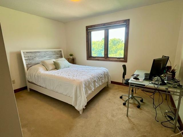 21-2fer_room_img_4044.jpg