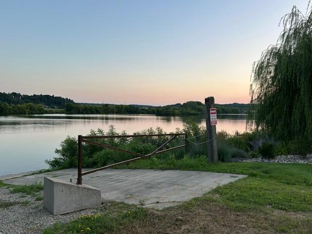 33-5gate_img_0017.jpg
