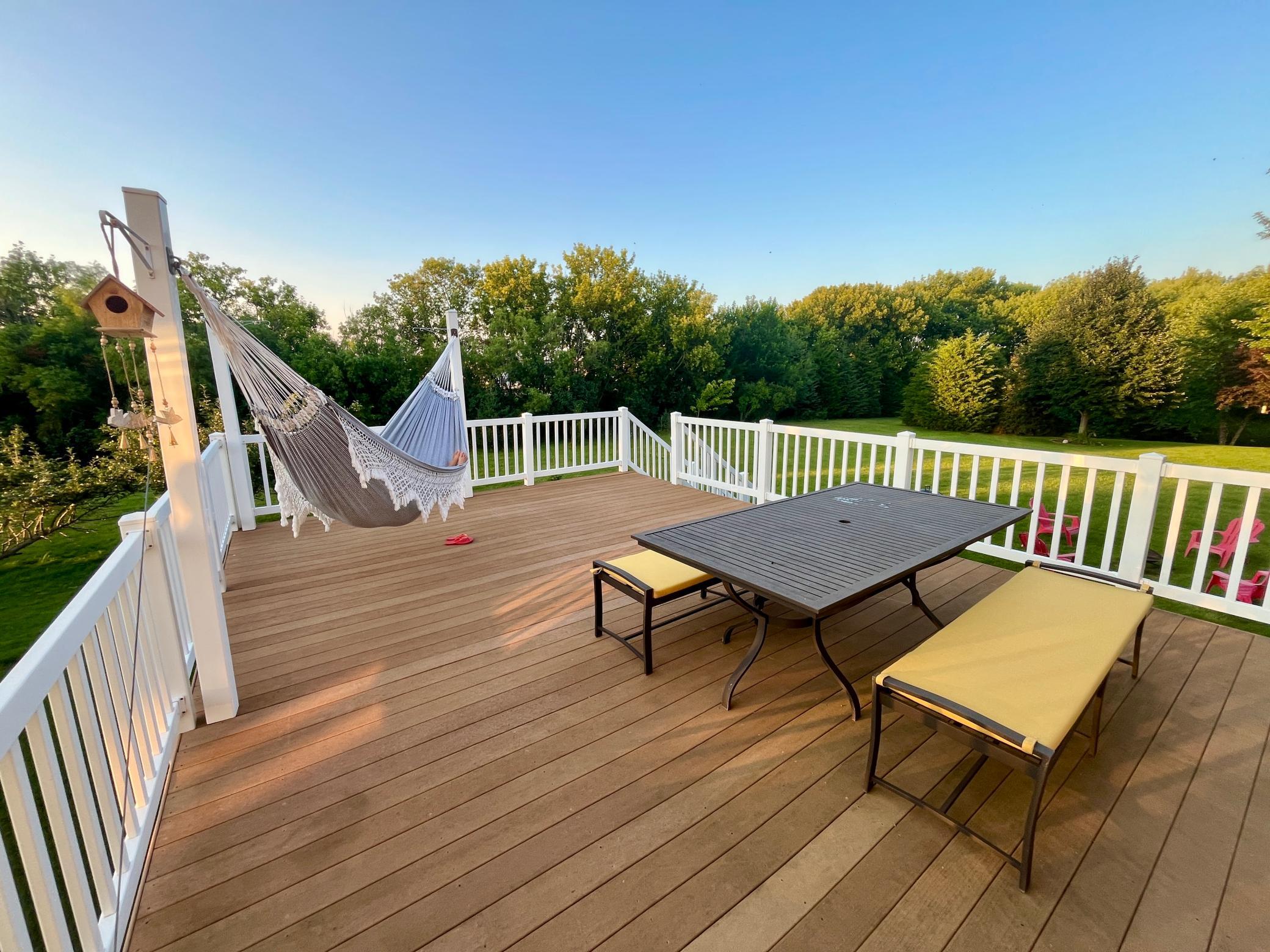 30-4back_yard_hammock_img_e3868.jpg