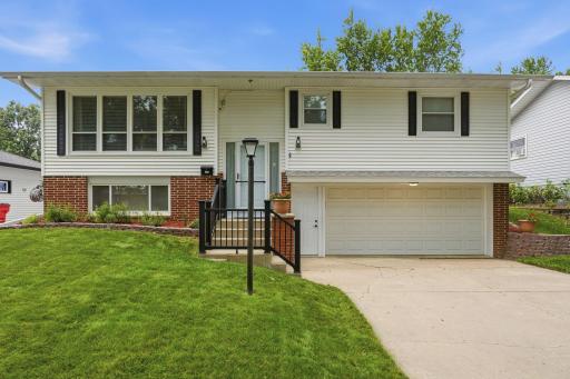 2307 17 1/2 Street NW, Rochester, MN 55901