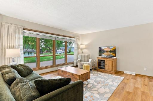 2307 17 1/2 Street NW, Rochester, MN 55901
