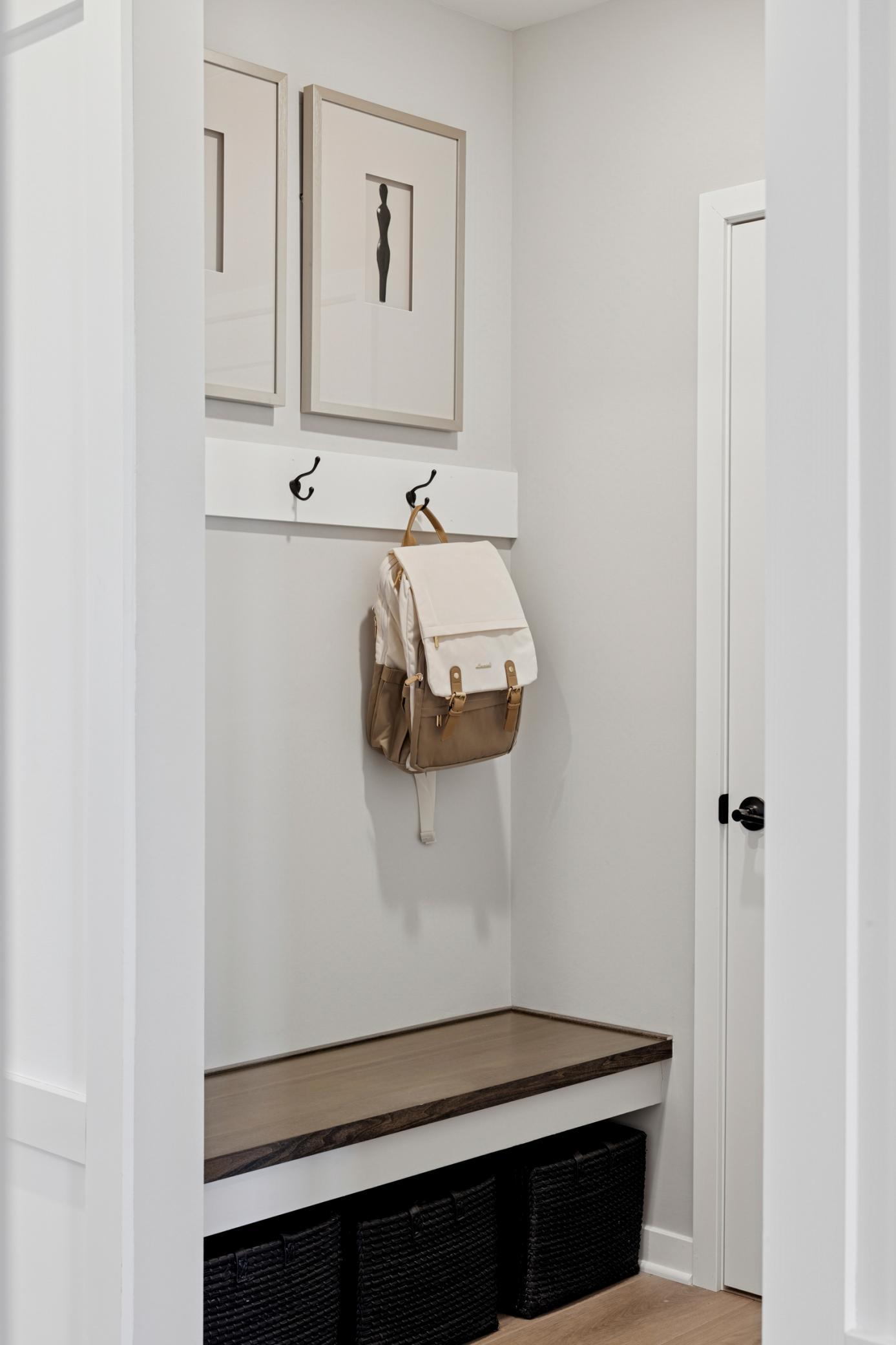 Pulte - 10460 Grospoint Ave S - 022.jpg