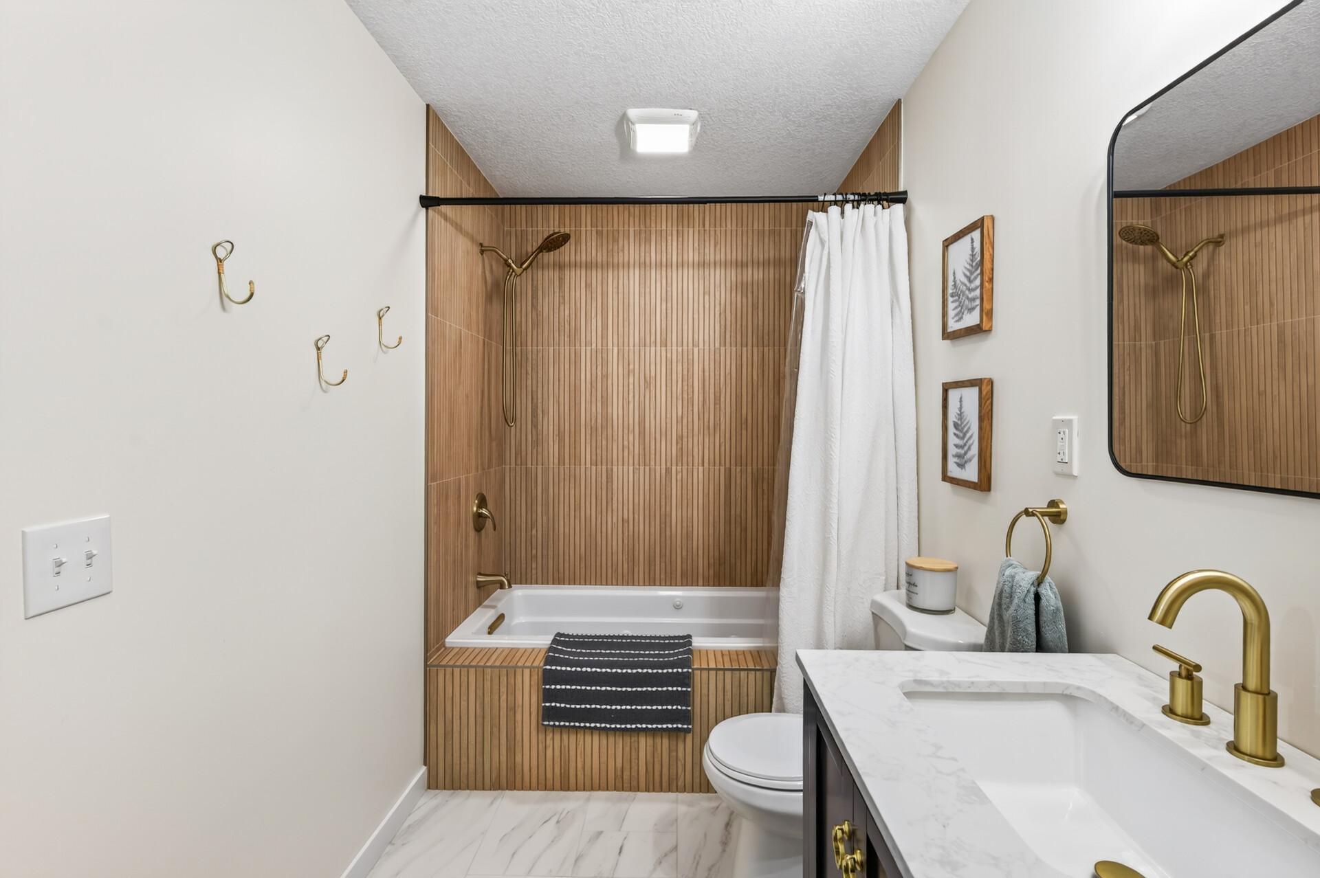 Custom jet tub