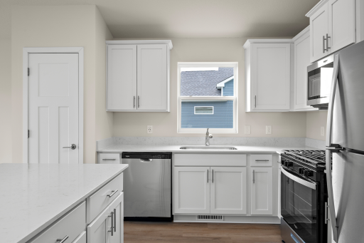 7698 Birch Street, Clear Lake, MN 55319