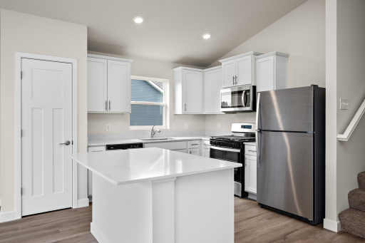 7698 Birch Street, Clear Lake, MN 55319