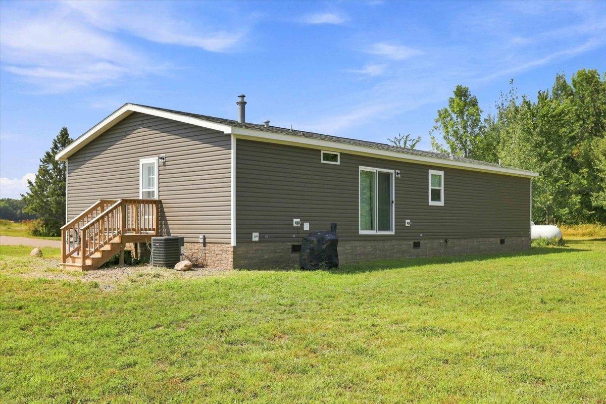 02-18594 Cedar Rd Pine City