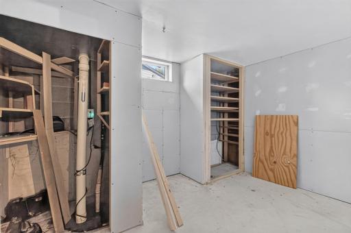 618 N 1st ST_Waterville_150.jpg