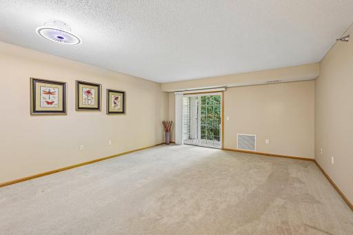 15550 Linnet Street NW, 1-210, Andover, MN 55304