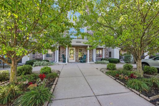 15550 Linnet Street NW, 1-210, Andover, MN 55304