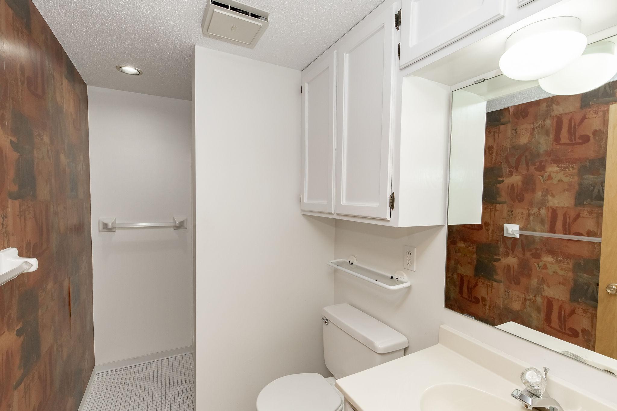 Bathroom 1- En-suite Bathroom