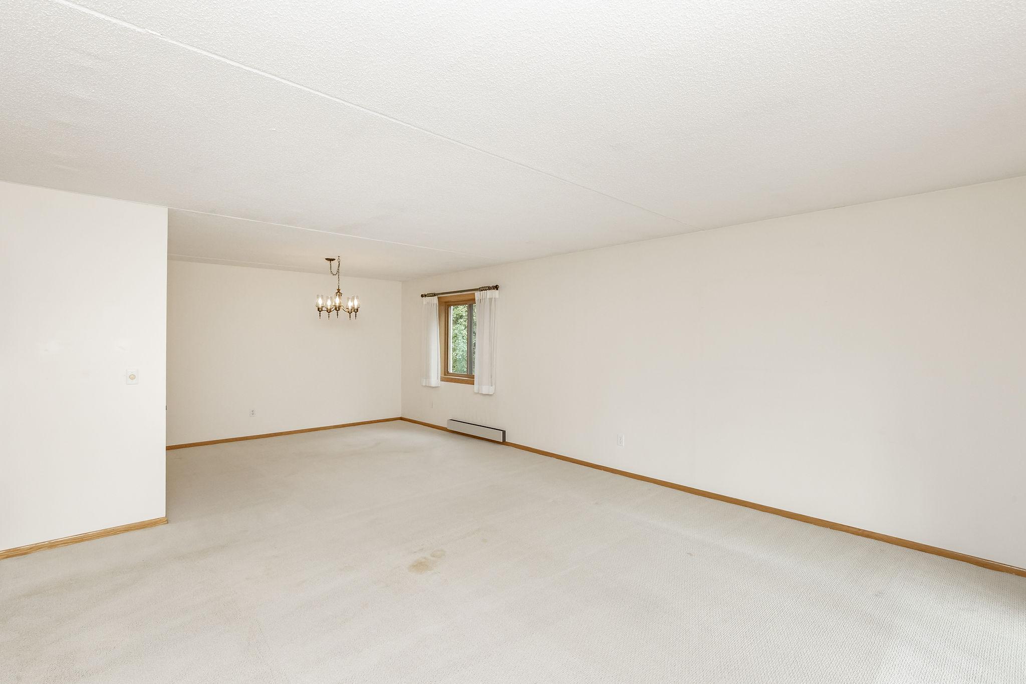 Living/Dining Space