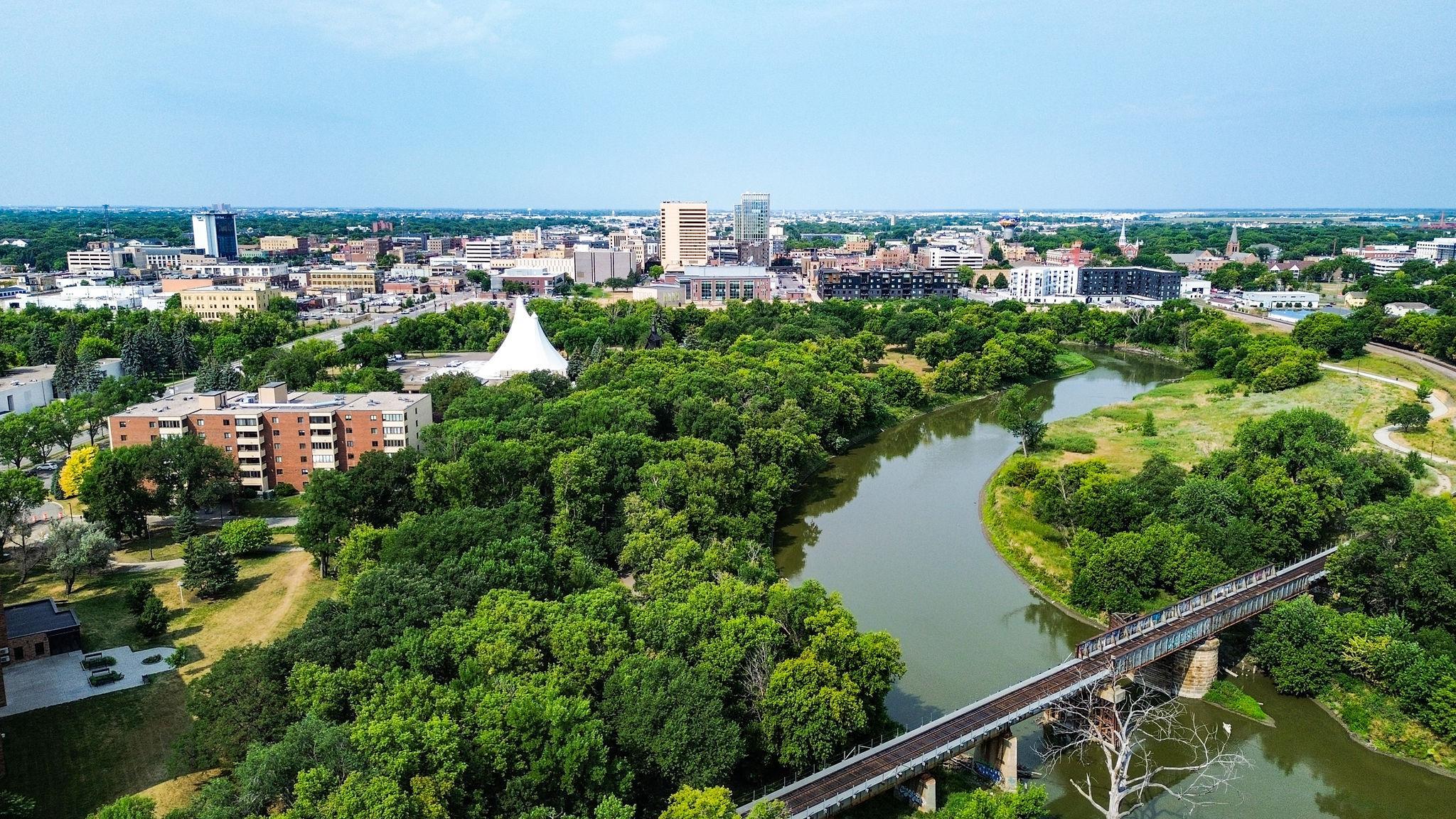 Located right on the Red River!