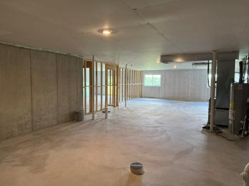 18726 Basement 4.jpg