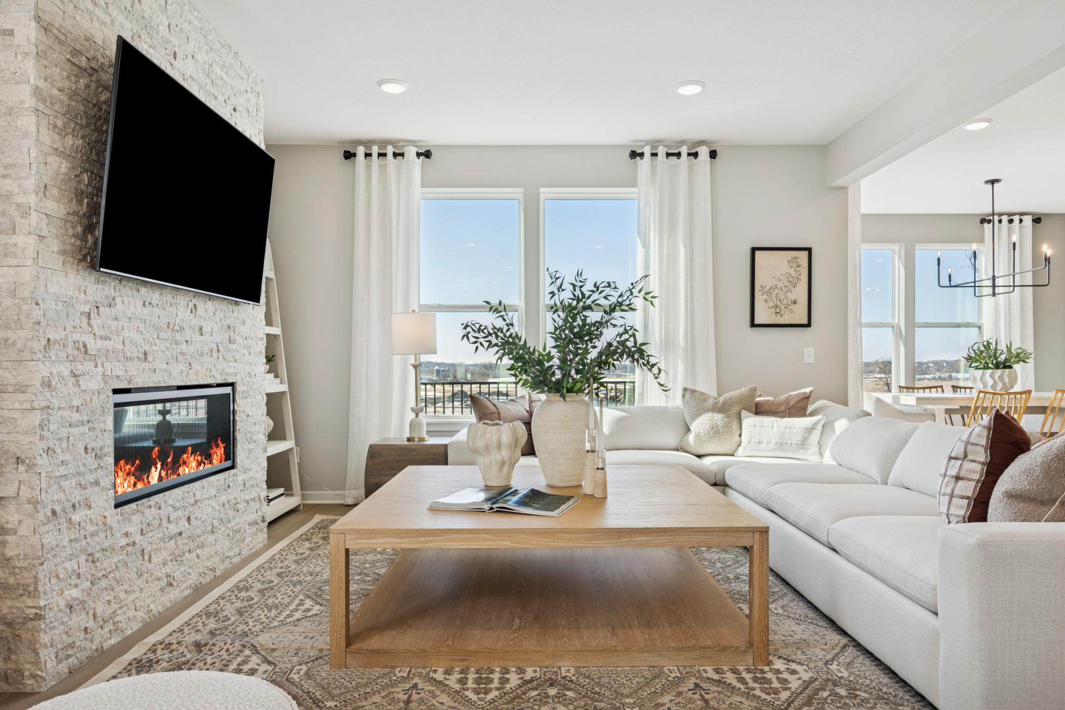 Pulte - Dakota Model - 4136 Meadowview Terrace - 008.jpg