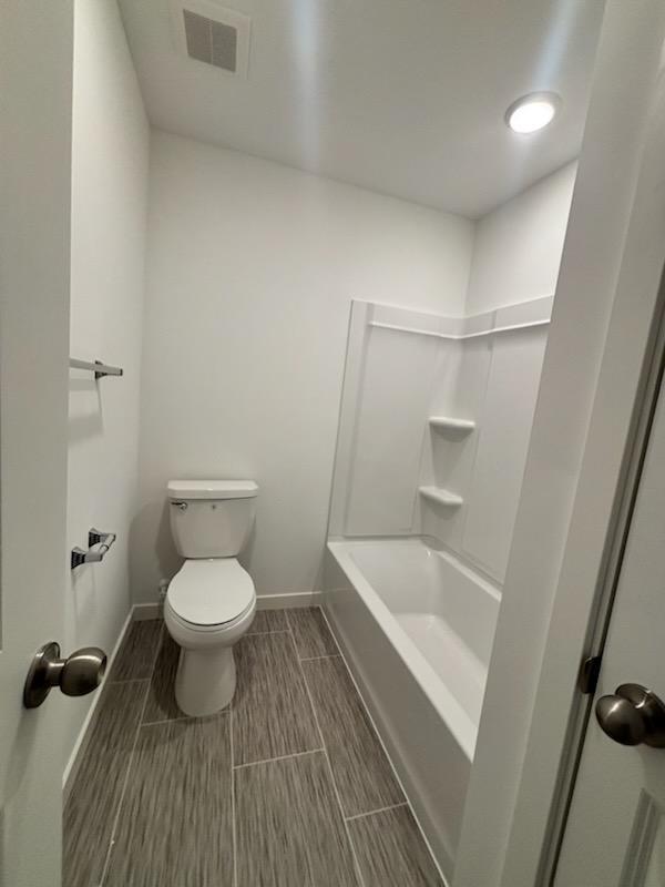Example Home Nearby - Bathroom 2