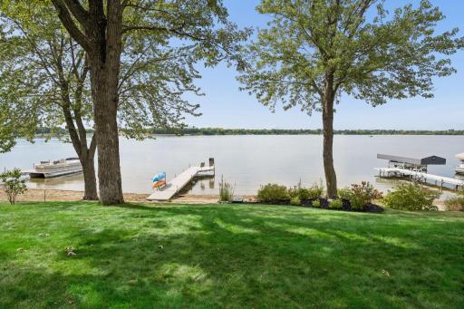 421 Shoreacres Drive, Big Lake, MN 55309