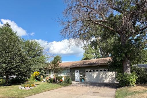 920 Westwood Lane, Anoka, MN 55303