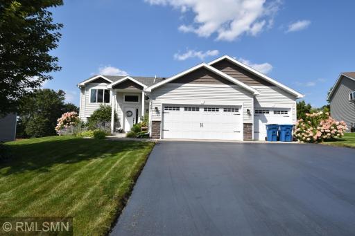 17661 Tyler Street NW, Elk River, MN 55330