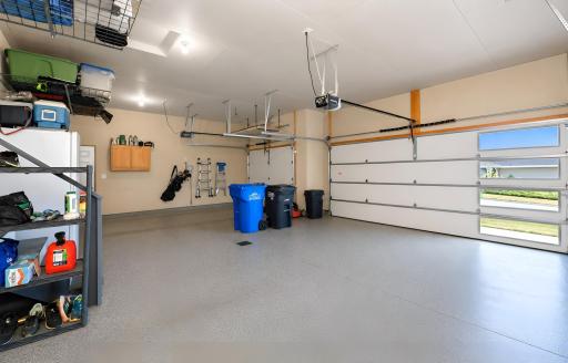 Garage epoxy floor