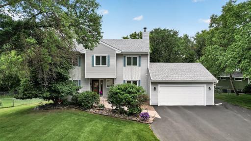 Photo for 18425 Harrogate Drive, Eden Prairie, MN 55346 - listing #7128234 18425 Harrogate Drive, Eden Prairie, MN 55346