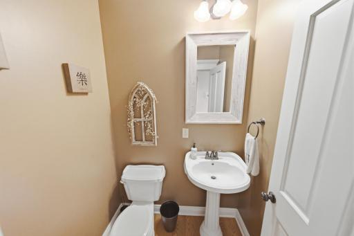 Main Floor 1/2 Bath