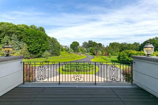 1535 Bohns Point Road, Wayzata, MN 55391