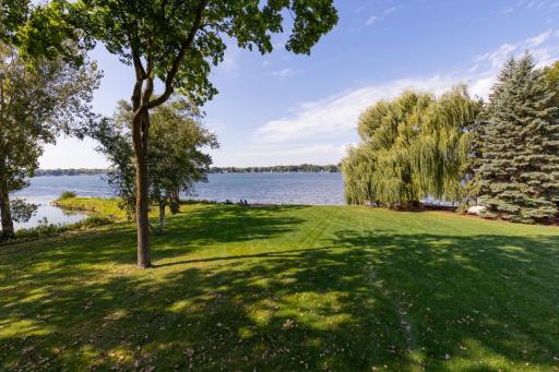 1535 Bohns Point Road, Wayzata, MN 55391