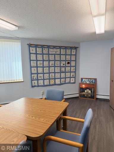 Arts and crafts room!